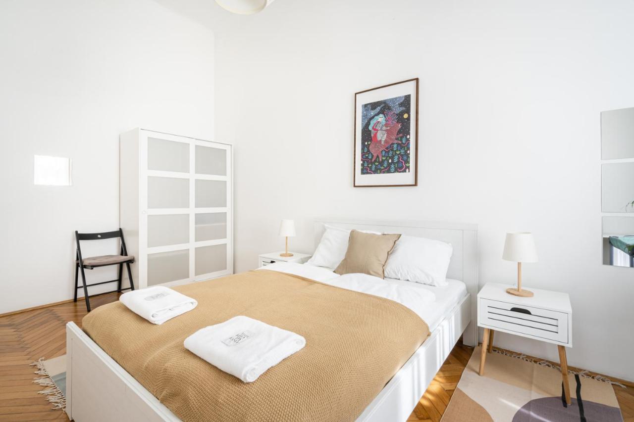 Apartment Sunny Colors