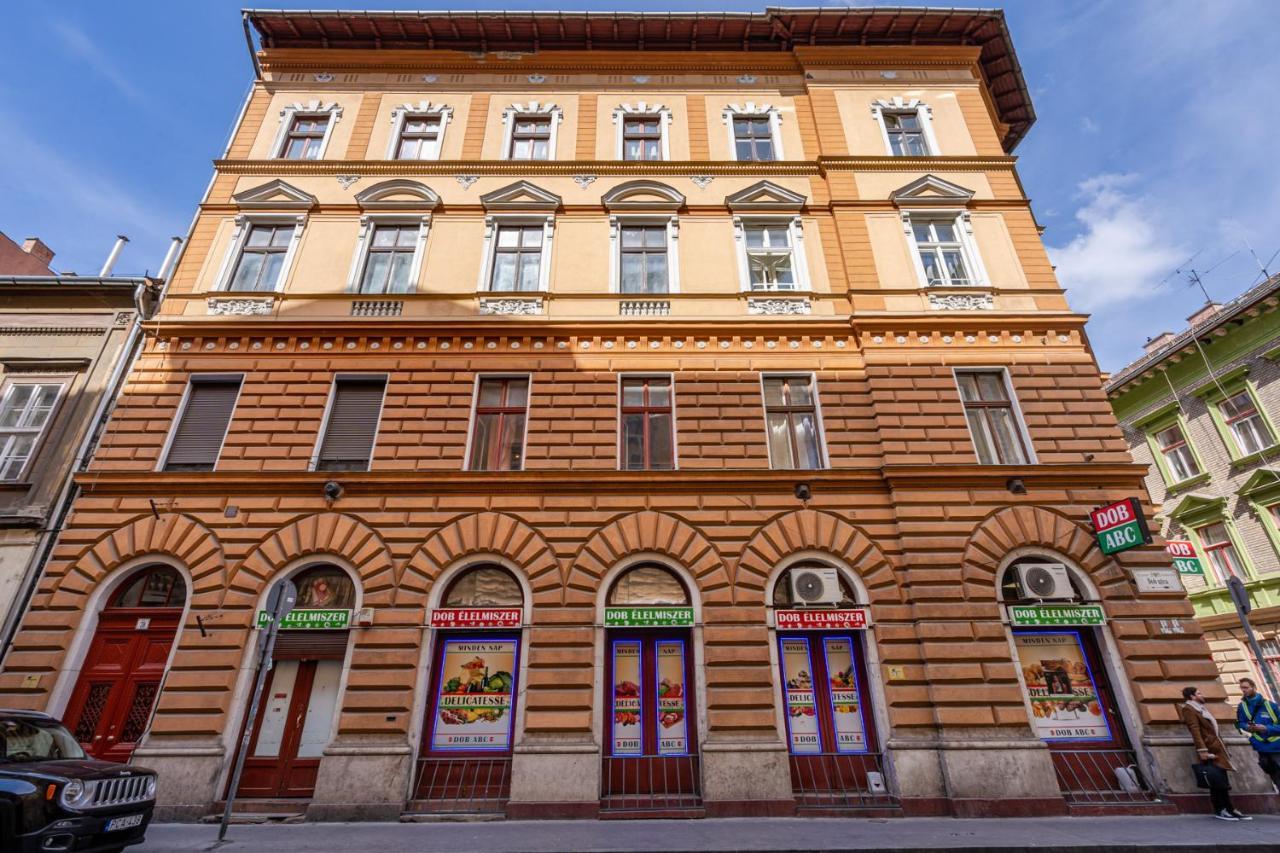 Sunny Colors Apartment Budapest
